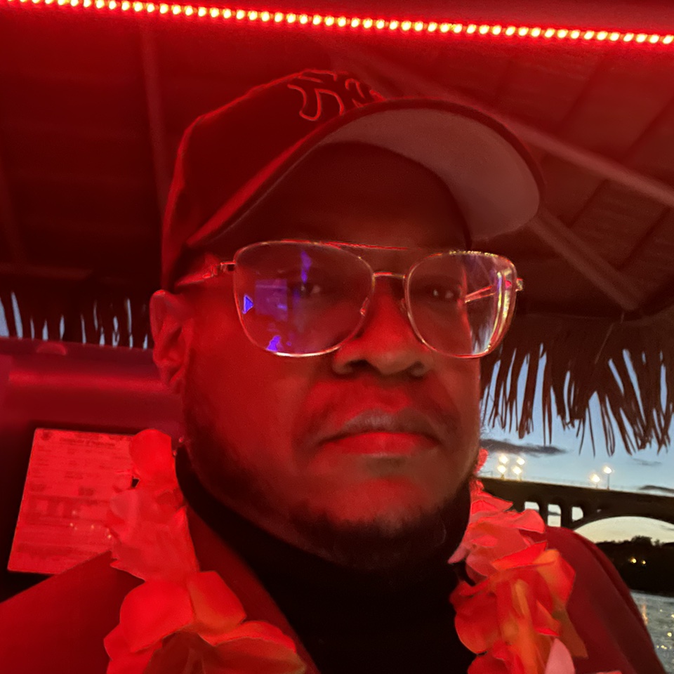 CashApp profile picture for @interestingly