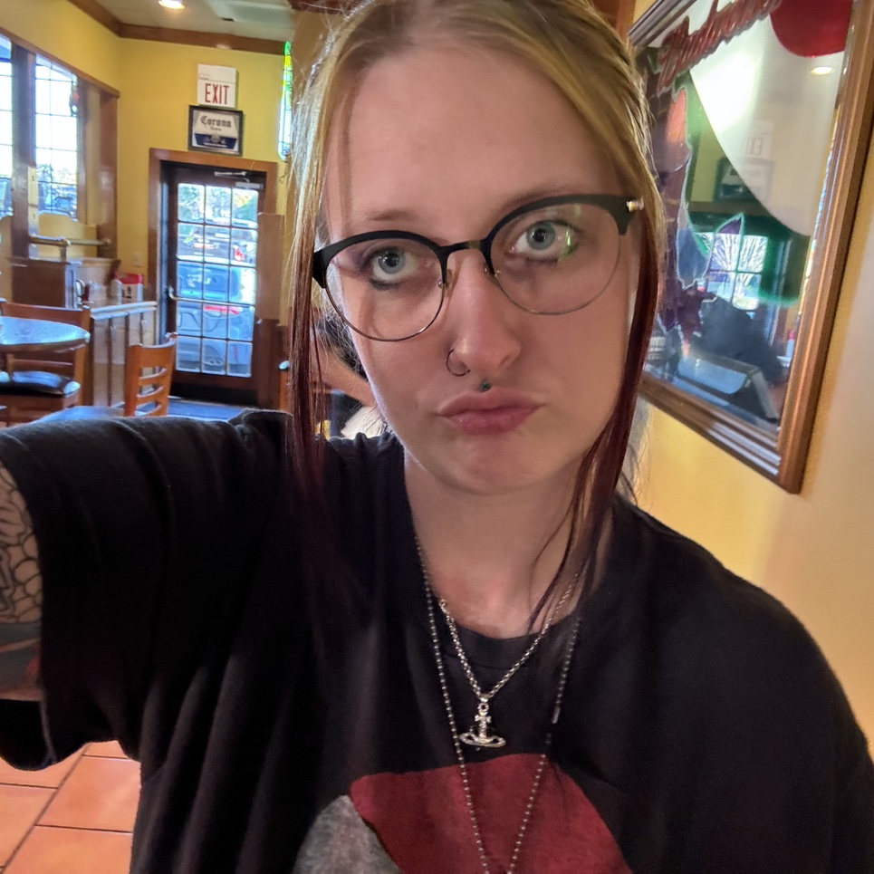 Pay $bratgf on Cash App