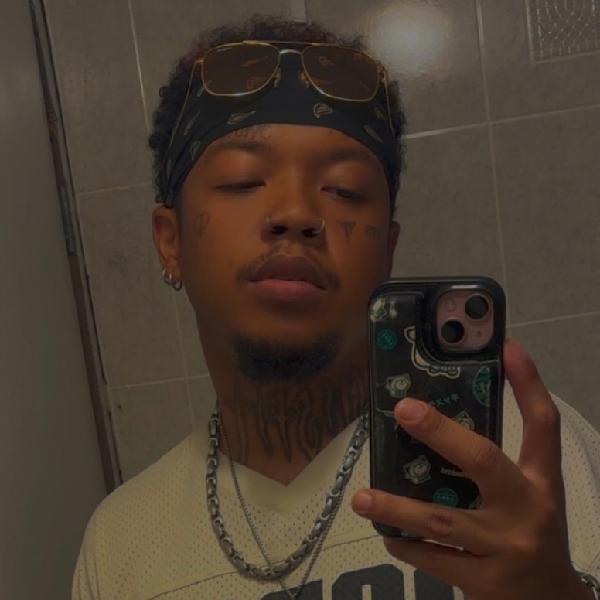 CashApp profile picture for @zcxovoxcz